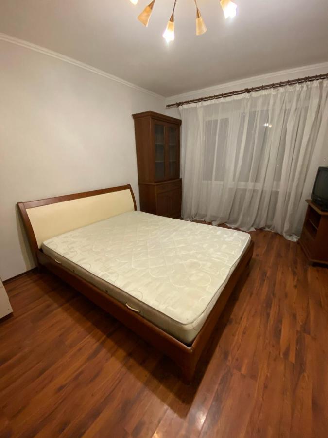 Apartment On Pechersk Kiev Bagian luar foto